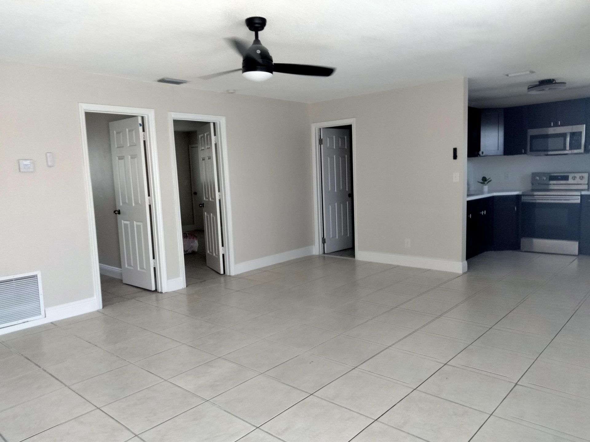 564 Holly Drive, Unit #1, Palm Beach Gardens, FL 33410 Photo
