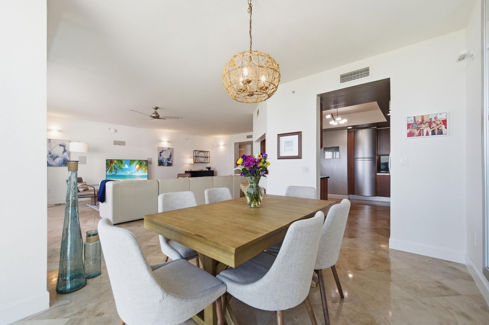 2845 NE 9th Street, Unit 906, Fort Lauderdale, FL 33304 Photo