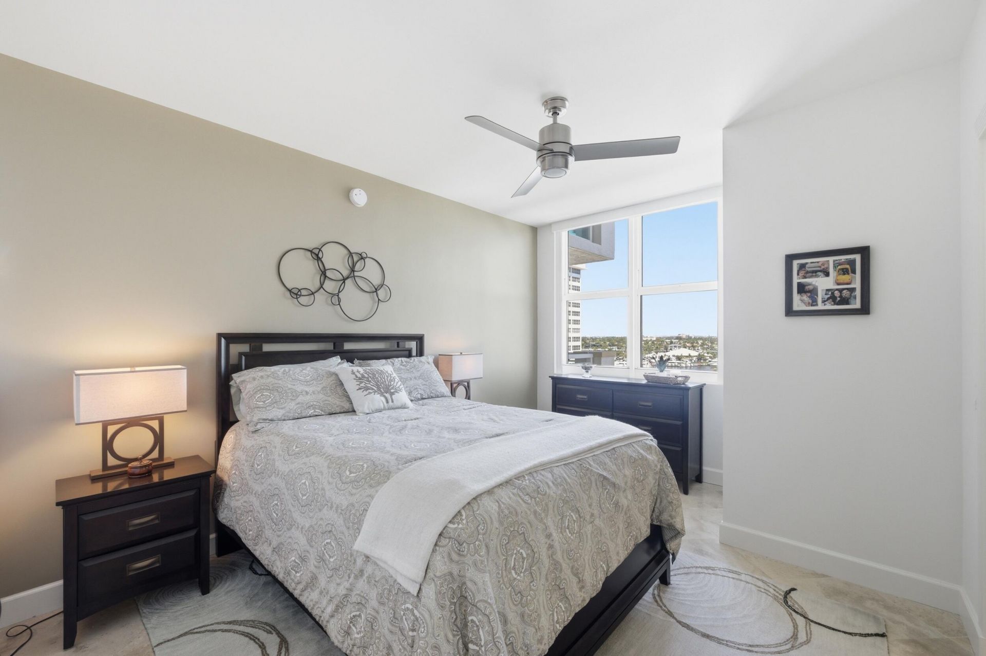 2845 NE 9th Street, Unit 906, Fort Lauderdale, FL 33304 Photo