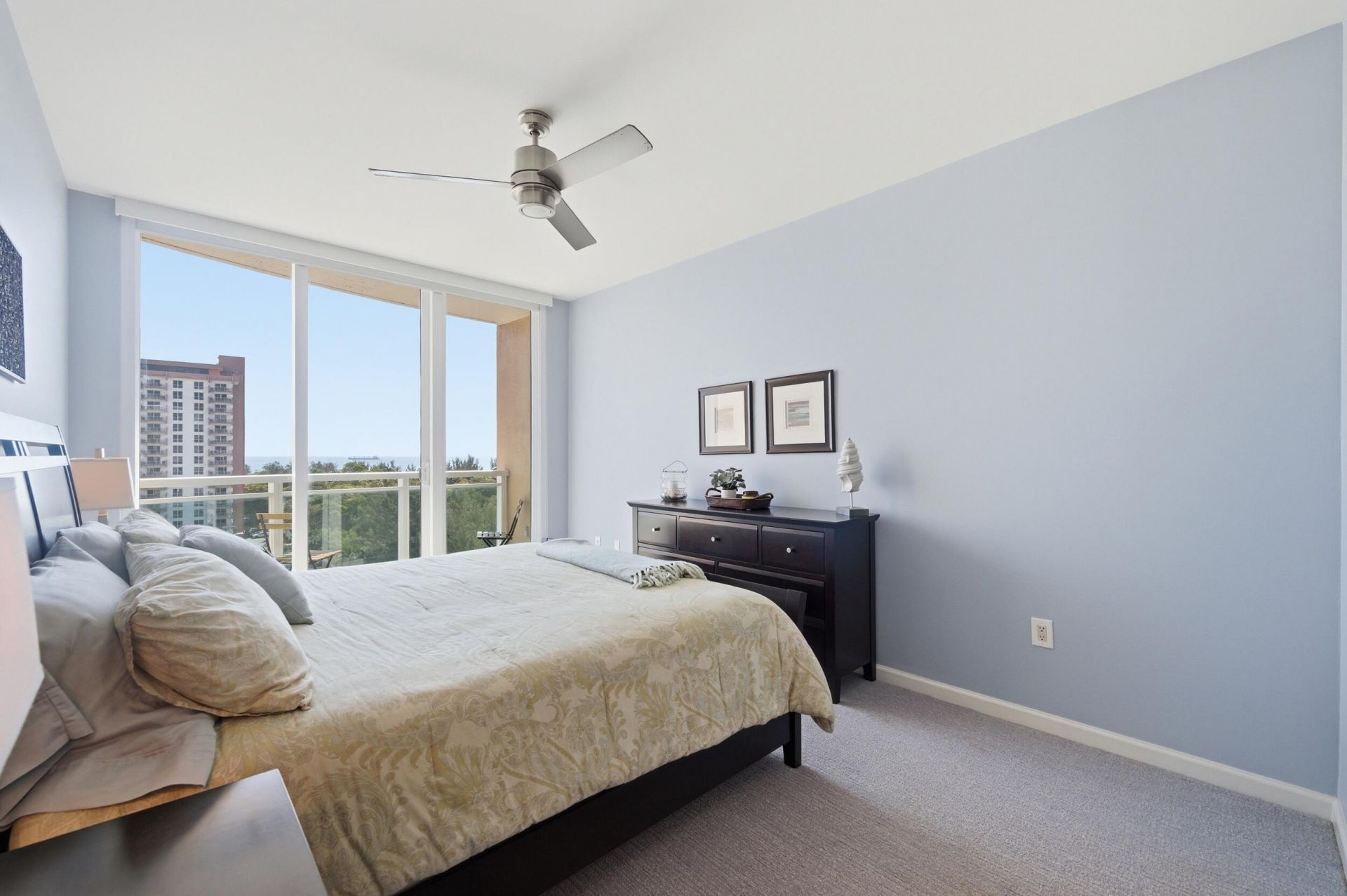 2845 NE 9th Street, Unit 906, Fort Lauderdale, FL 33304 Photo