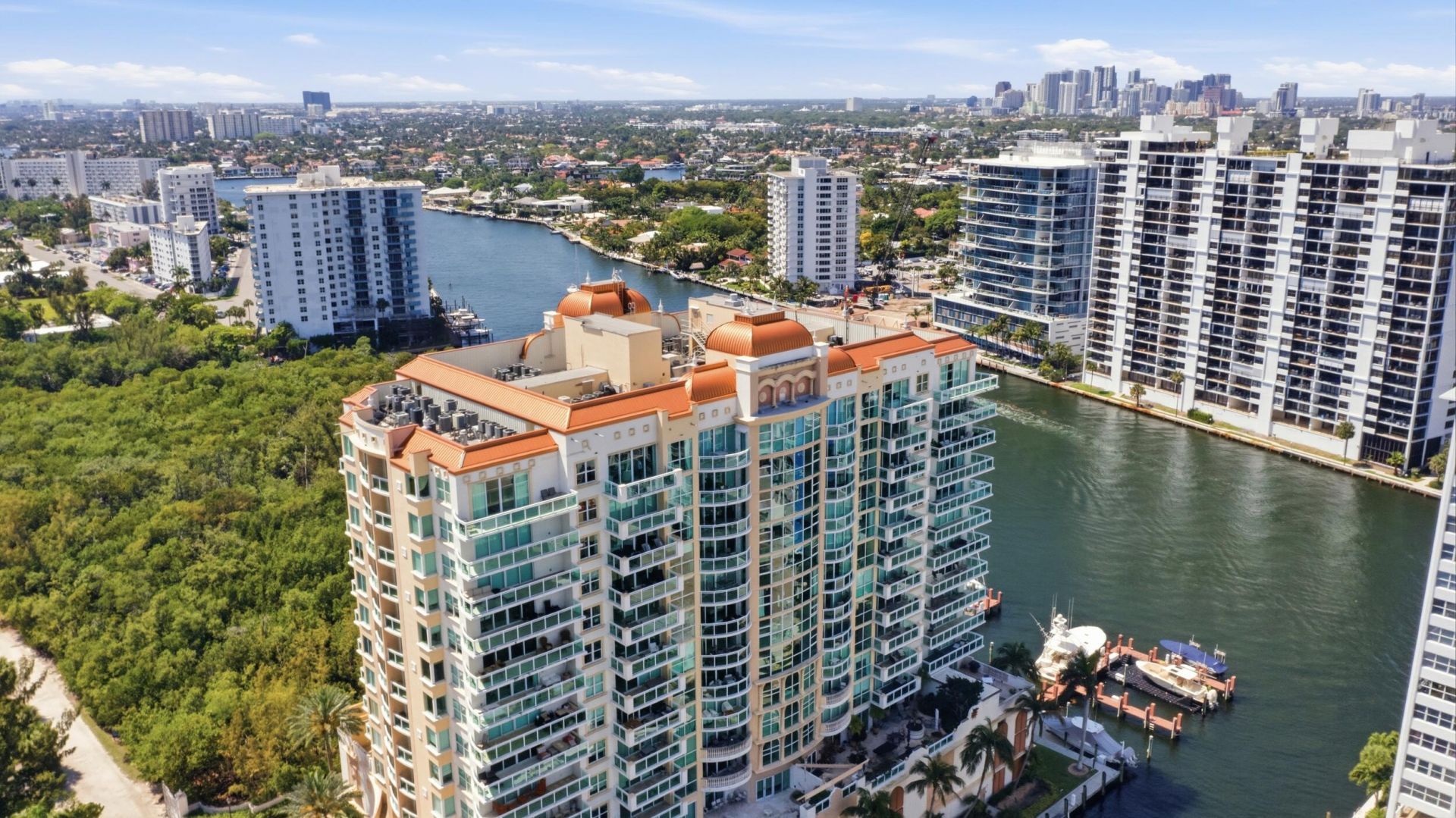 2845 NE 9th Street, Unit 906, Fort Lauderdale, FL 33304 Photo