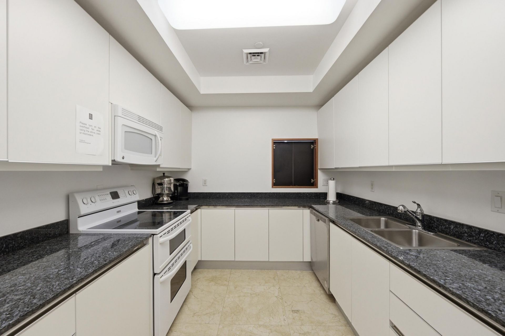 2845 NE 9th Street, Unit 906, Fort Lauderdale, FL 33304 Photo