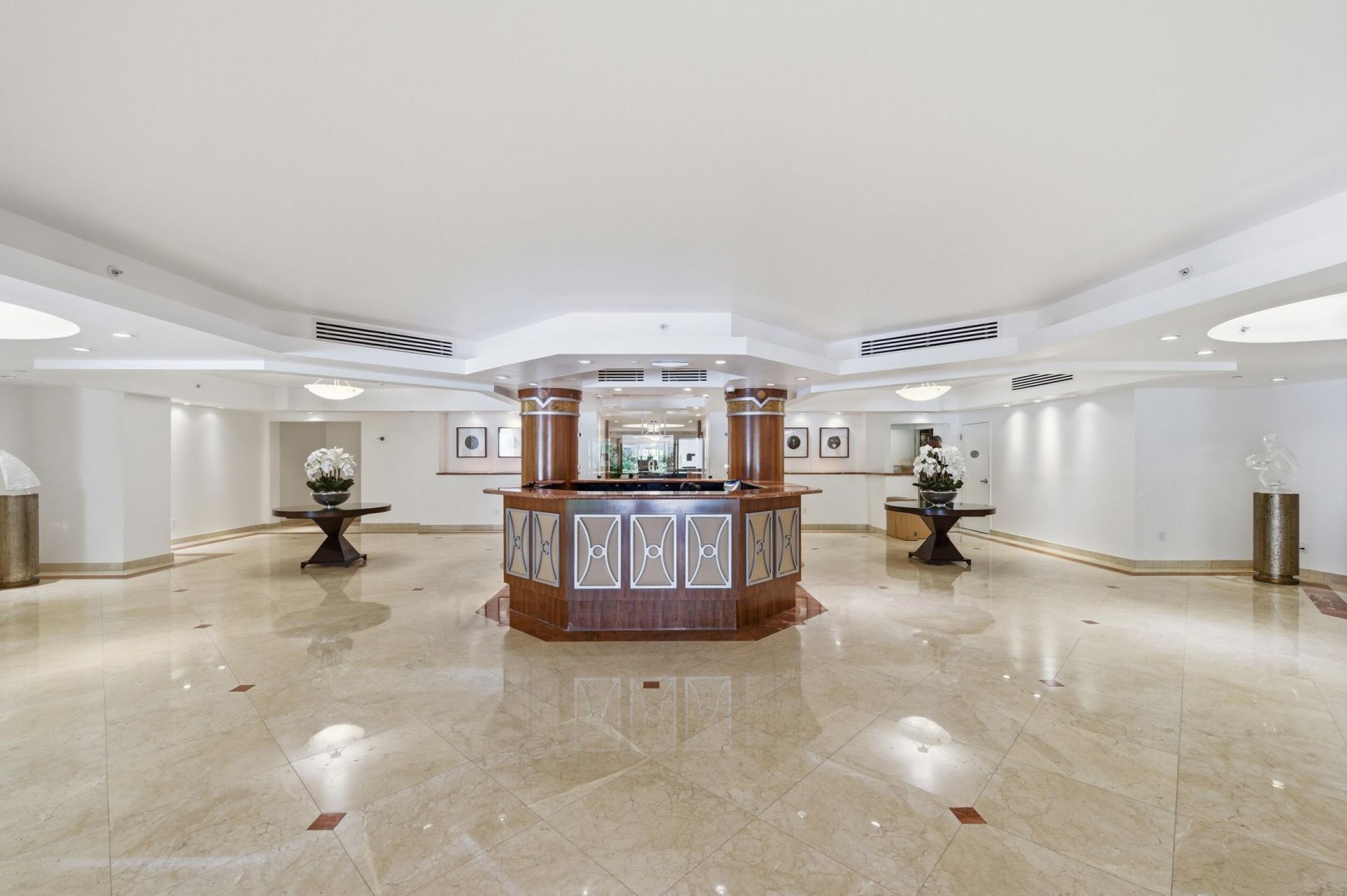 2845 NE 9th Street, Unit 906, Fort Lauderdale, FL 33304 Photo