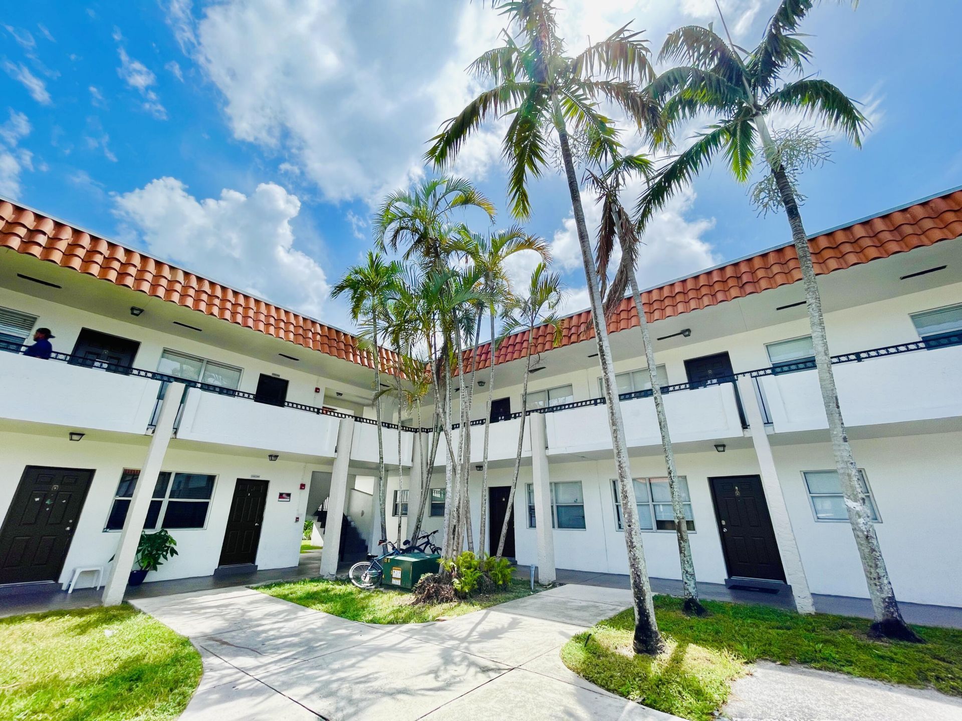 400 NW 65th Avenue, Unit 114, Margate, FL 33063 Photo