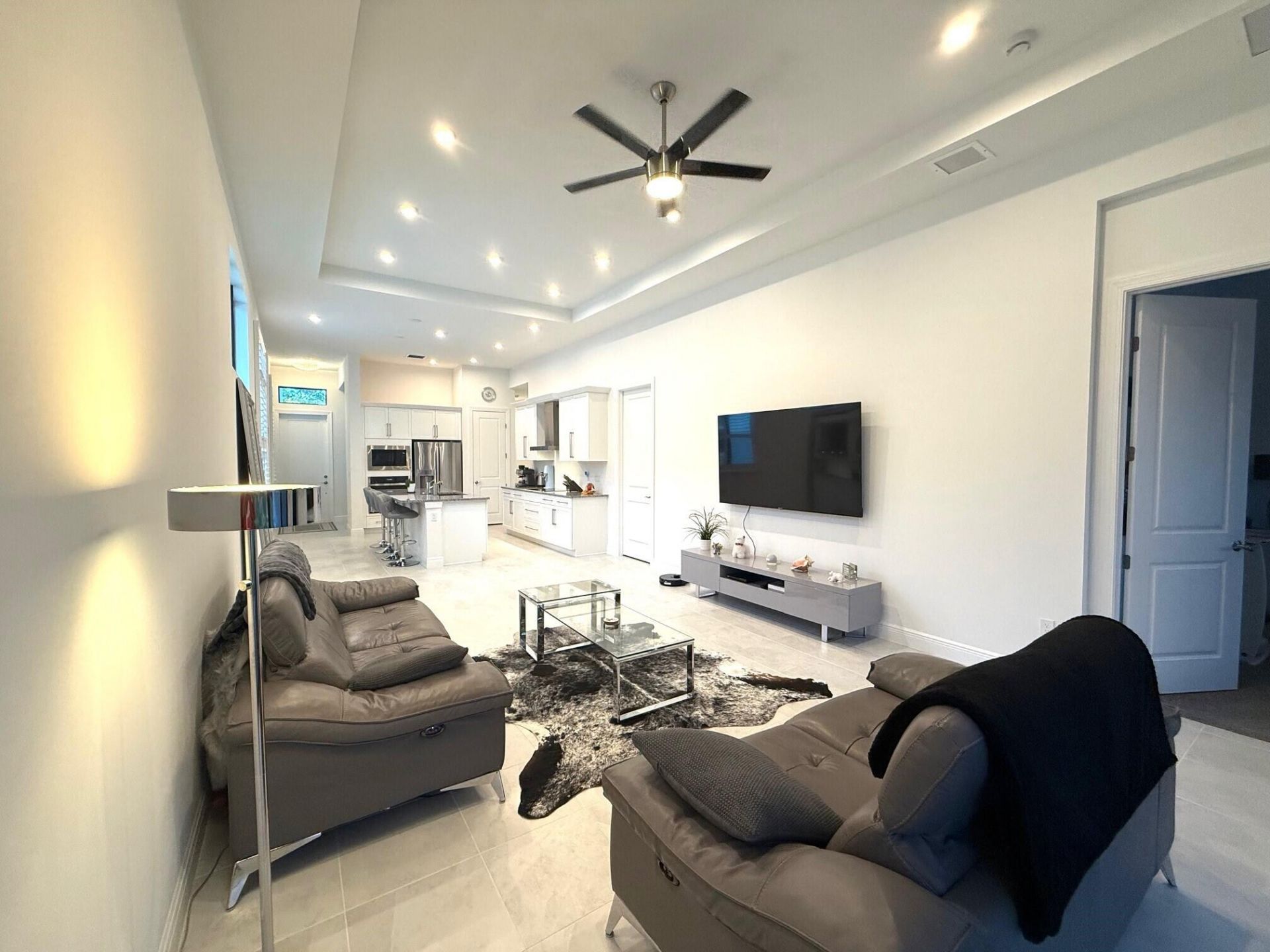 187 SE Via Sangro, Port Saint Lucie, FL 34952 Photo