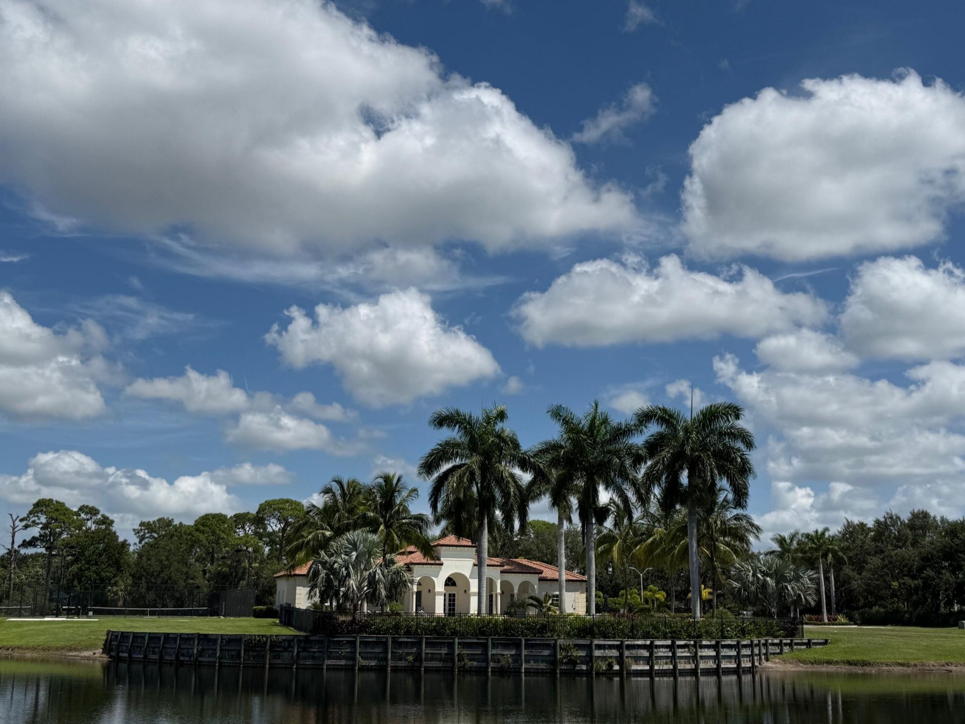 187 SE Via Sangro, Port Saint Lucie, FL 34952 Photo