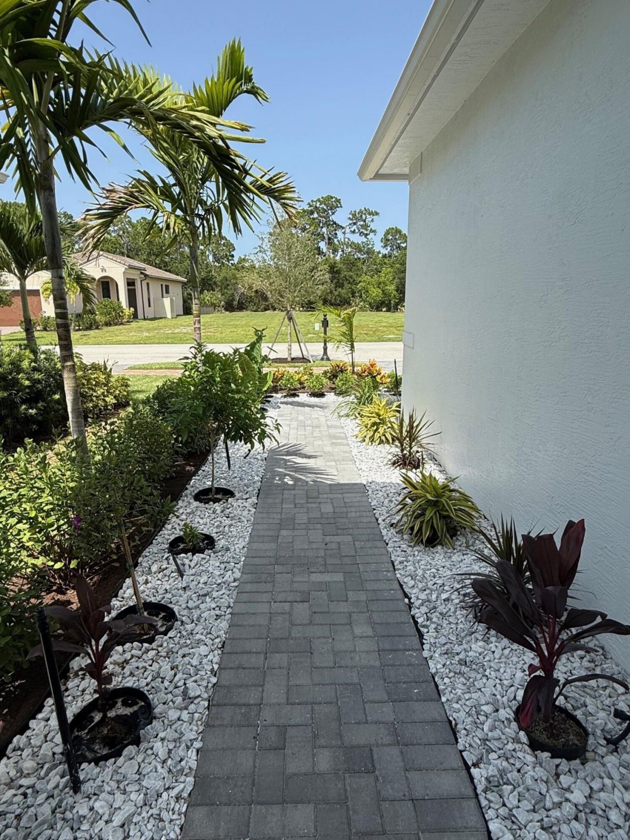 187 SE Via Sangro, Port Saint Lucie, FL 34952 Photo