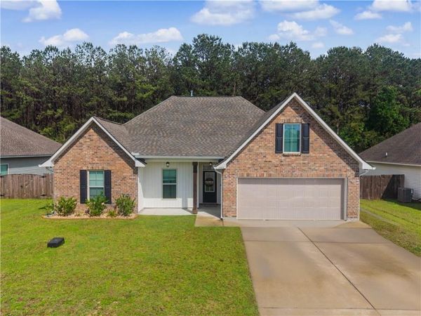 15576 GRASSY Lane, Covington, LA 70435
