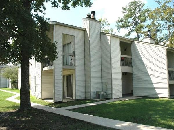 1501 PARKVIEW Boulevard, Unit 1501, Mandeville, LA 70471