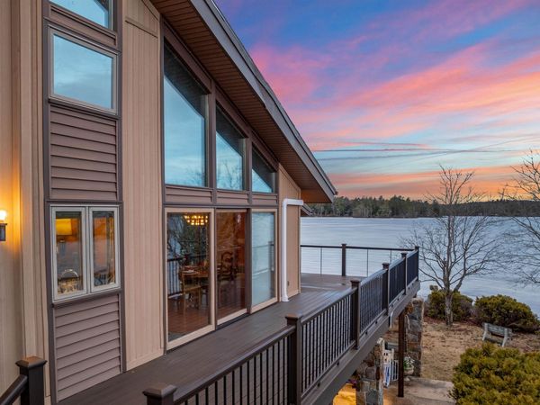 26 Myrtle Drive, Moultonborough, NH 03254