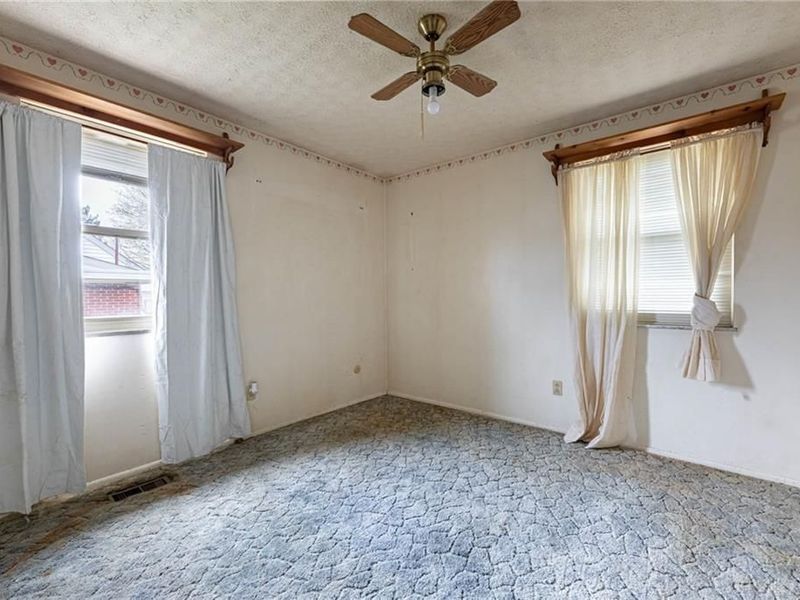 7619 Bassett Drive, Huber Heights, OH 45424 Photo 12