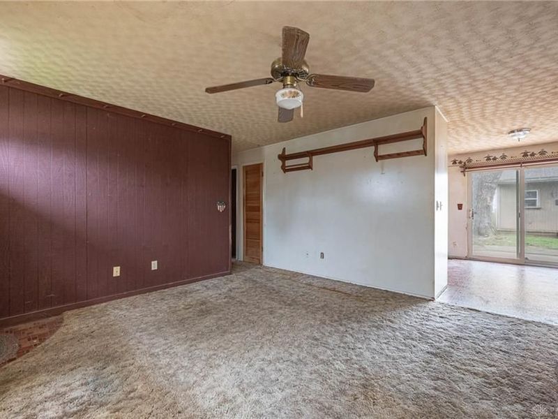 7619 Bassett Drive, Huber Heights, OH 45424 Photo 4