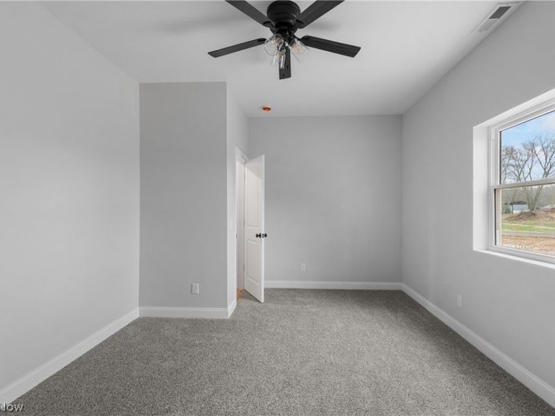 509 Pine Street NW, Beach City, OH 44608 Photo 16