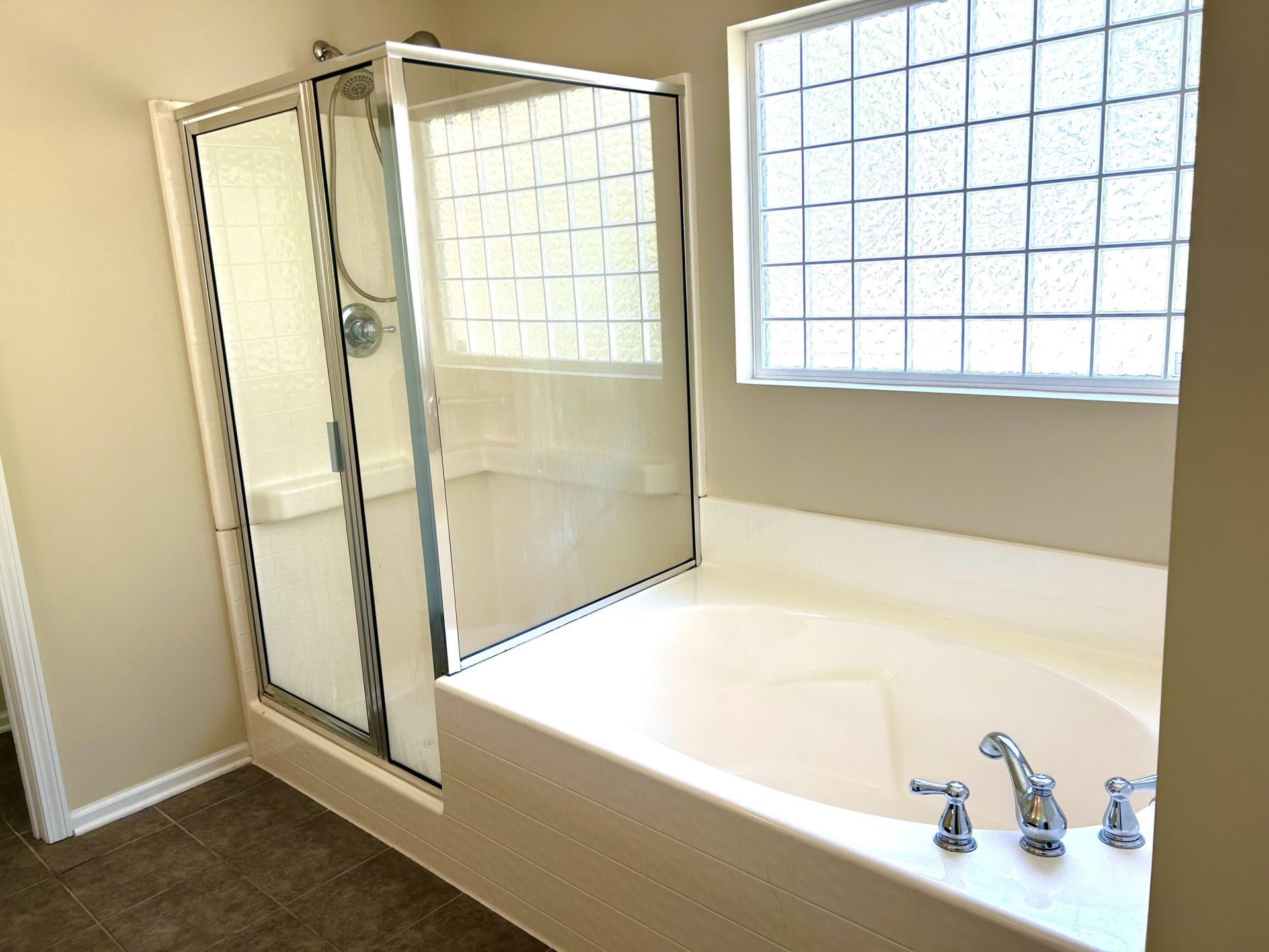 2911 Maybry Drive Photo 18