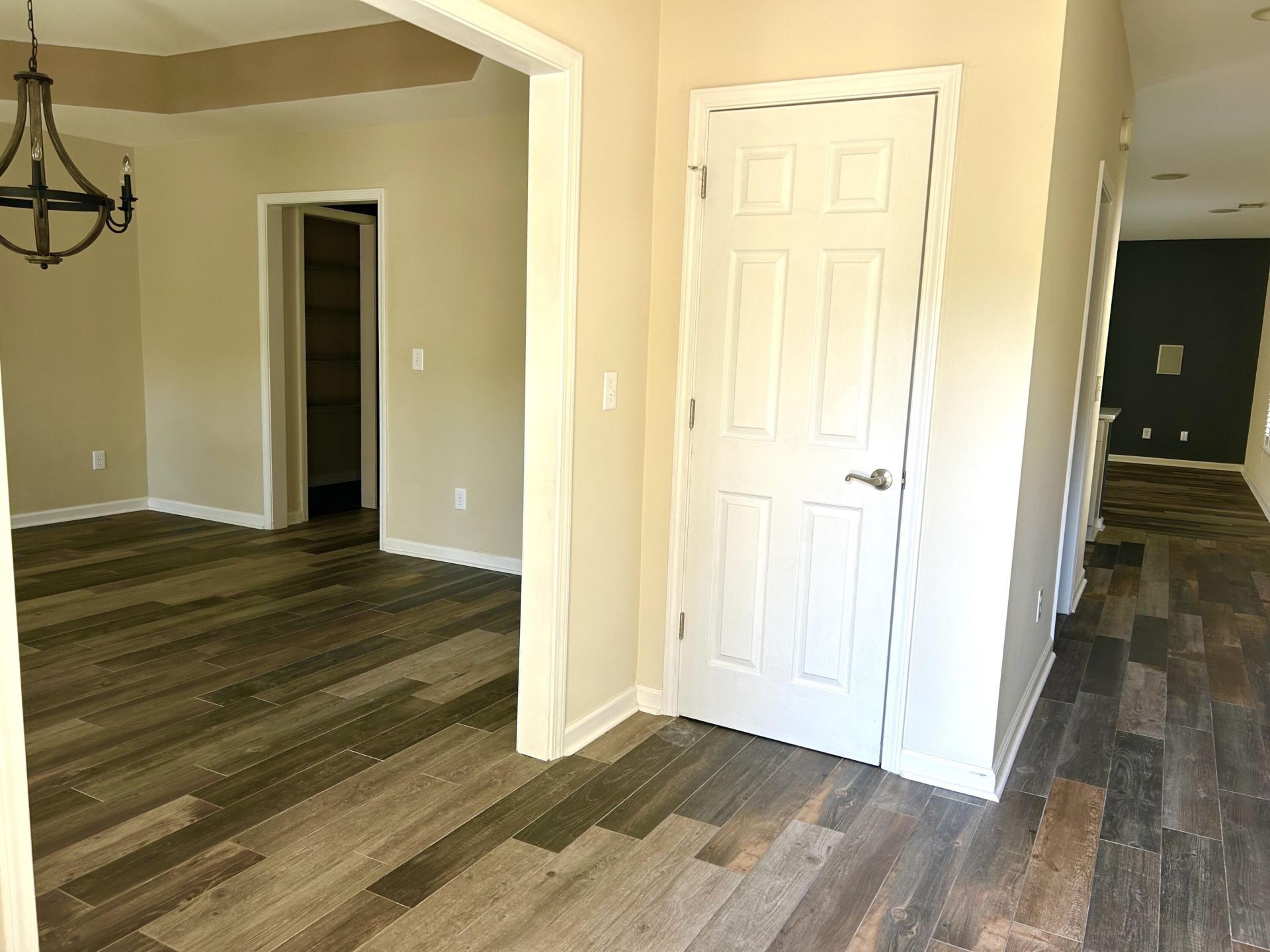 2911 Maybry Drive Photo 7