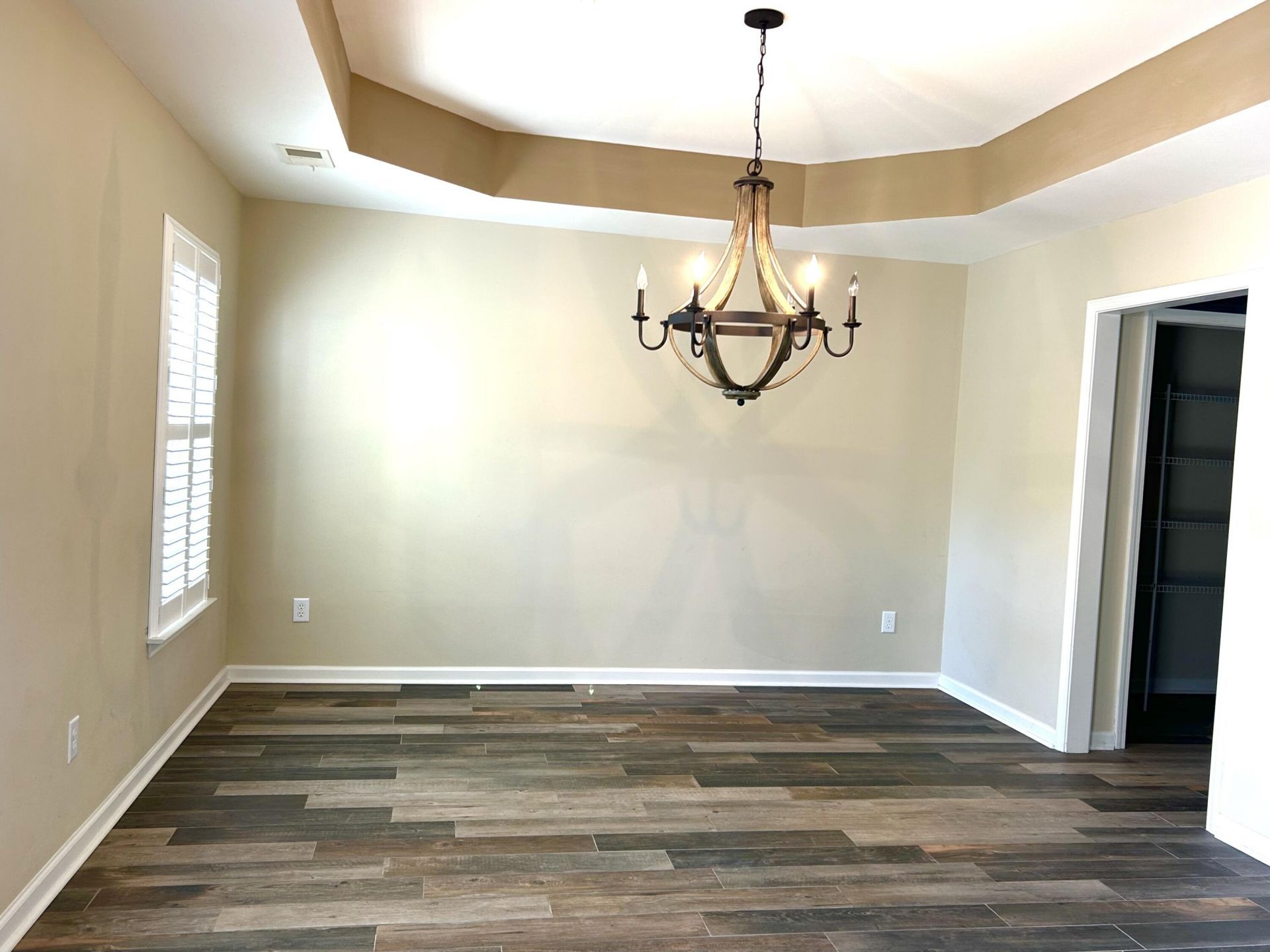 2911 Maybry Drive Photo 8