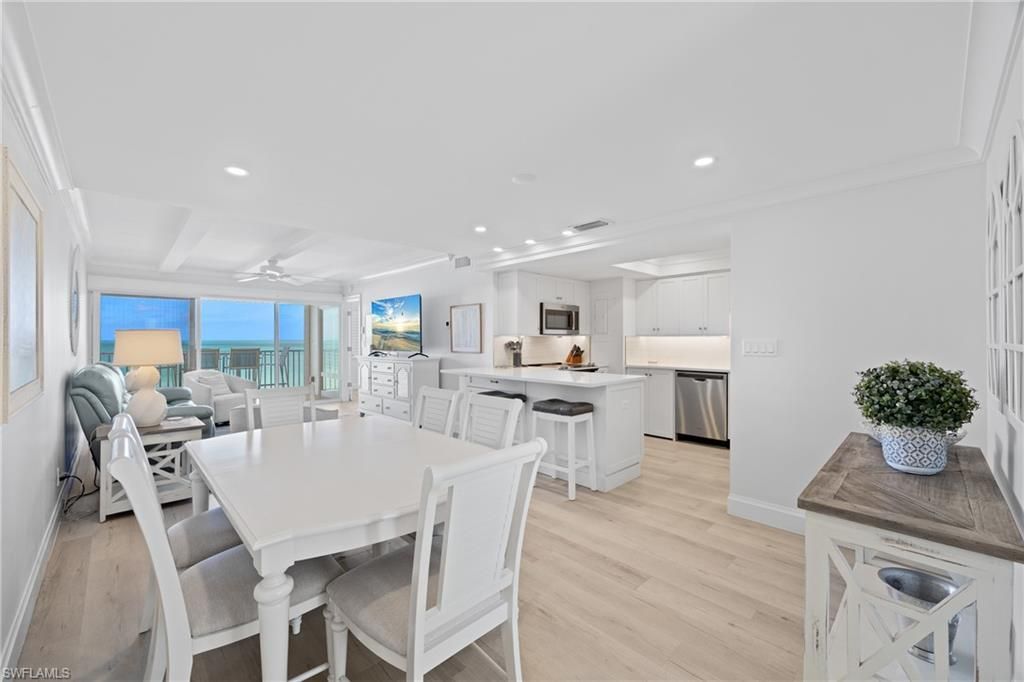 3443 Gulf Shore Blvd N, Unit 509, Naples, FL 34103 Photo