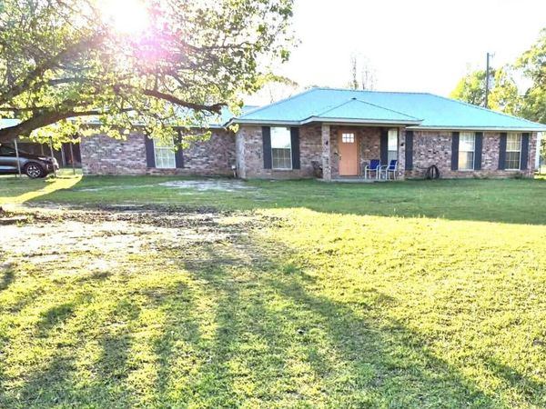 326 Roy Clark Rd, Anacoco, LA 71403
