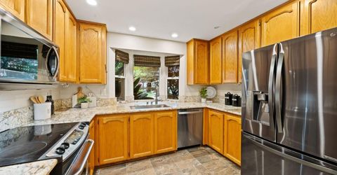 7523 Sunfaire Ln, Sacramento, CA 95828 Photo