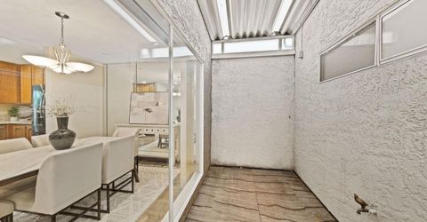 7523 Sunfaire Ln, Sacramento, CA 95828 Photo