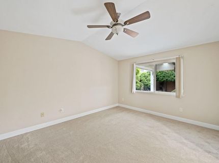 7523 Sunfaire Ln, Sacramento, CA 95828 Photo