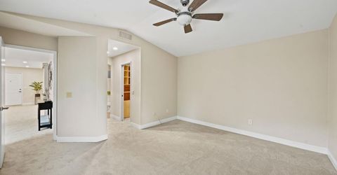 7523 Sunfaire Ln, Sacramento, CA 95828 Photo