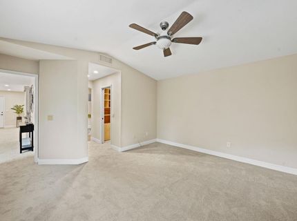 7523 Sunfaire Ln, Sacramento, CA 95828 Photo