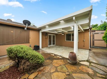 7523 Sunfaire Ln, Sacramento, CA 95828 Photo