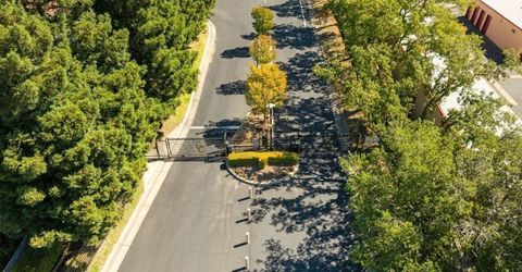 7523 Sunfaire Ln, Sacramento, CA 95828 Photo