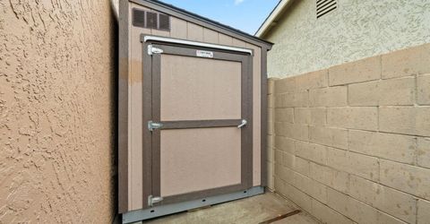 7523 Sunfaire Ln, Sacramento, CA 95828 Photo