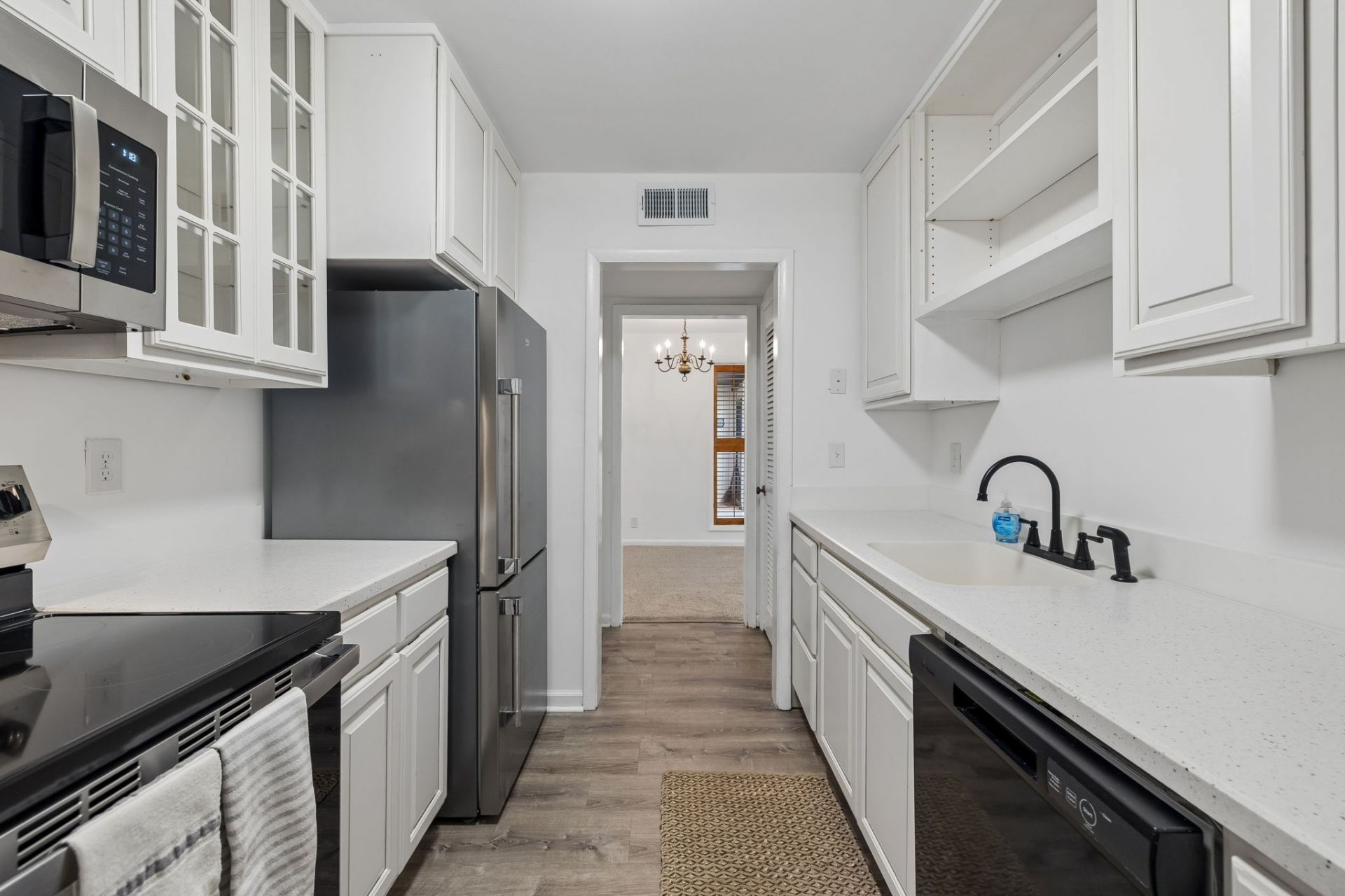 2116 Hobbs Rd Nashville, TN 37215