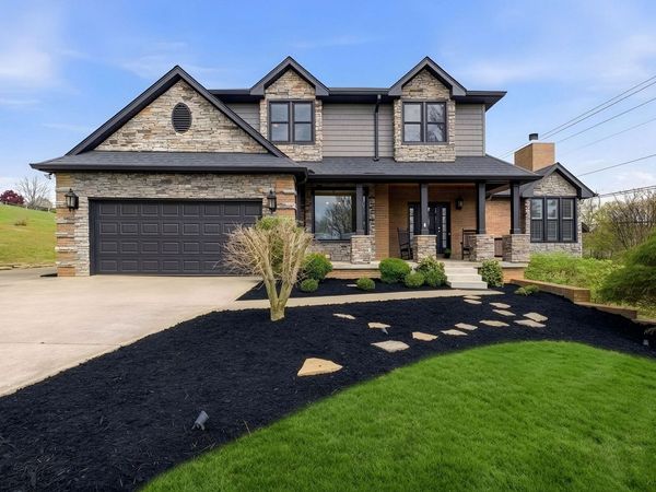 2023 Dorchester Dr, Lebanon, TN 37090