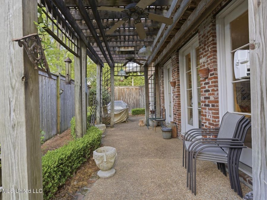 Property Image 28