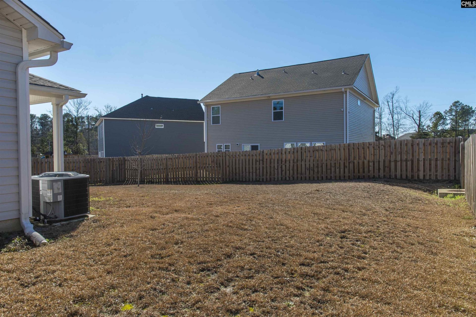 147 Doolittle Drive  Photo 6