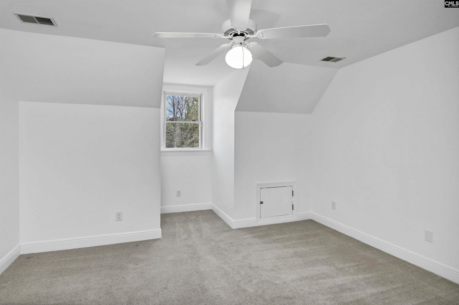 944 Cross Creek Road  Photo 36