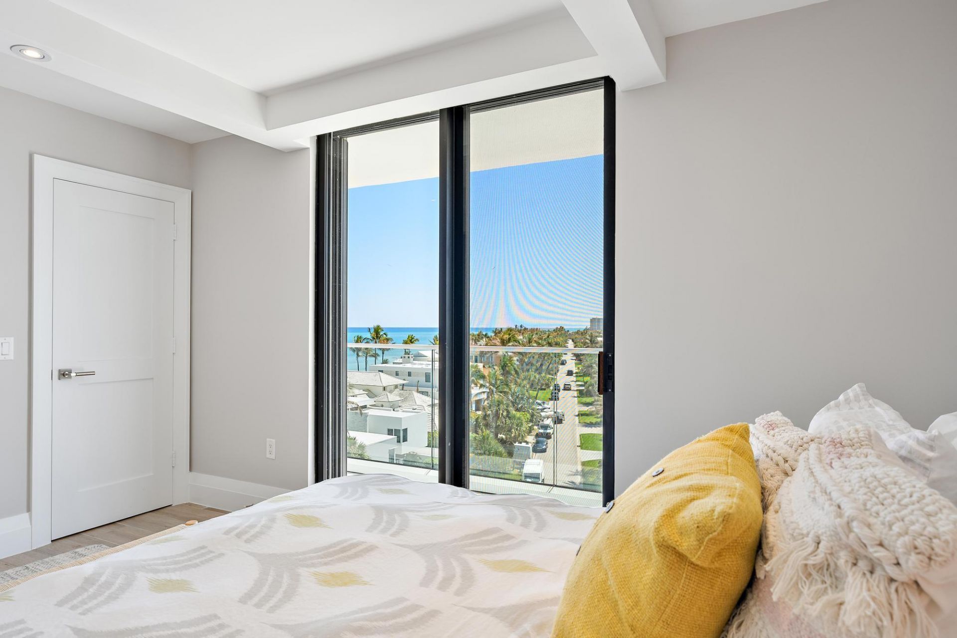 100 Beach Road, Unit 604, Jupiter, FL 33469 Photo