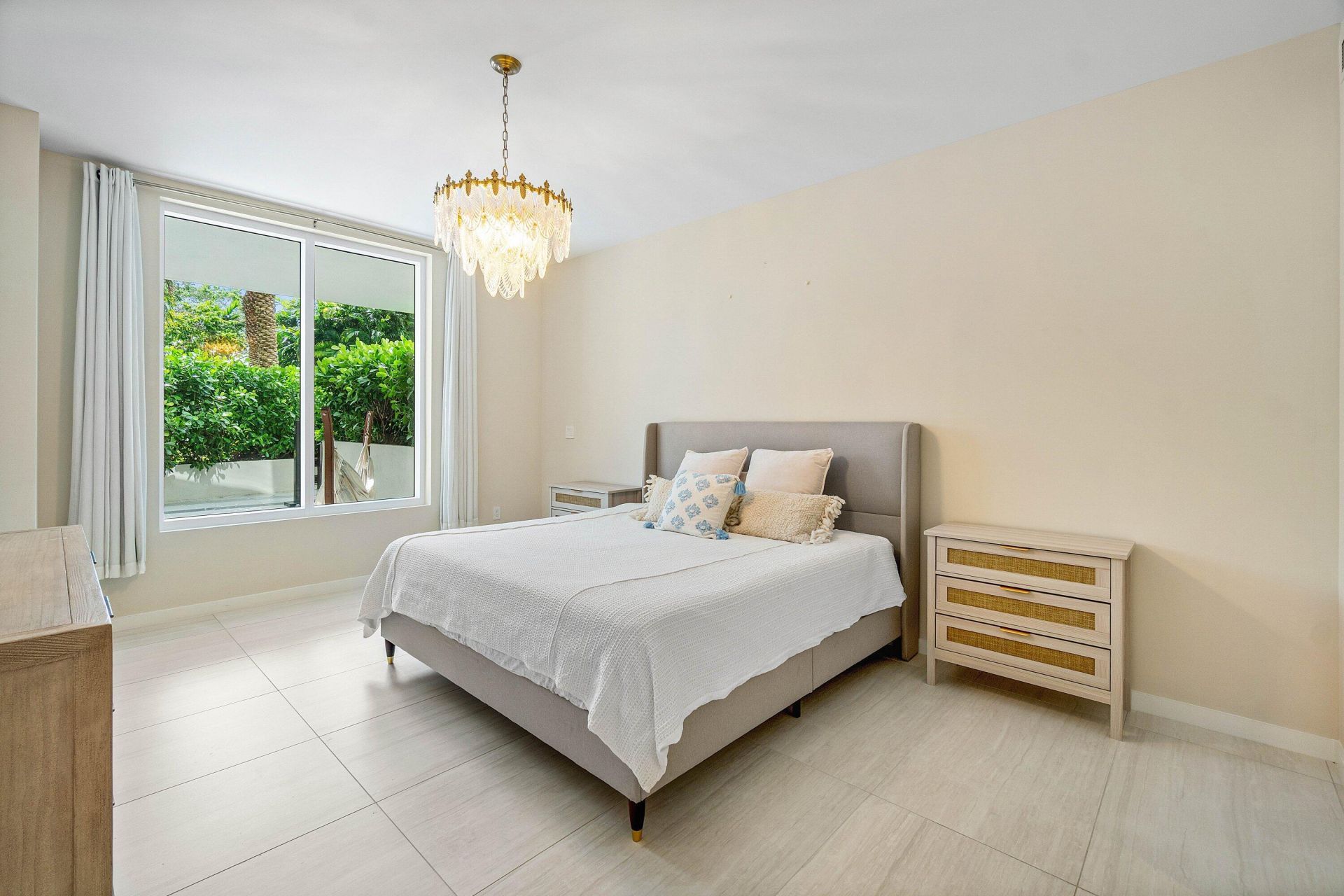 200 SE Mizner Boulevard, Unit 209, Boca Raton, FL 33432 Photo