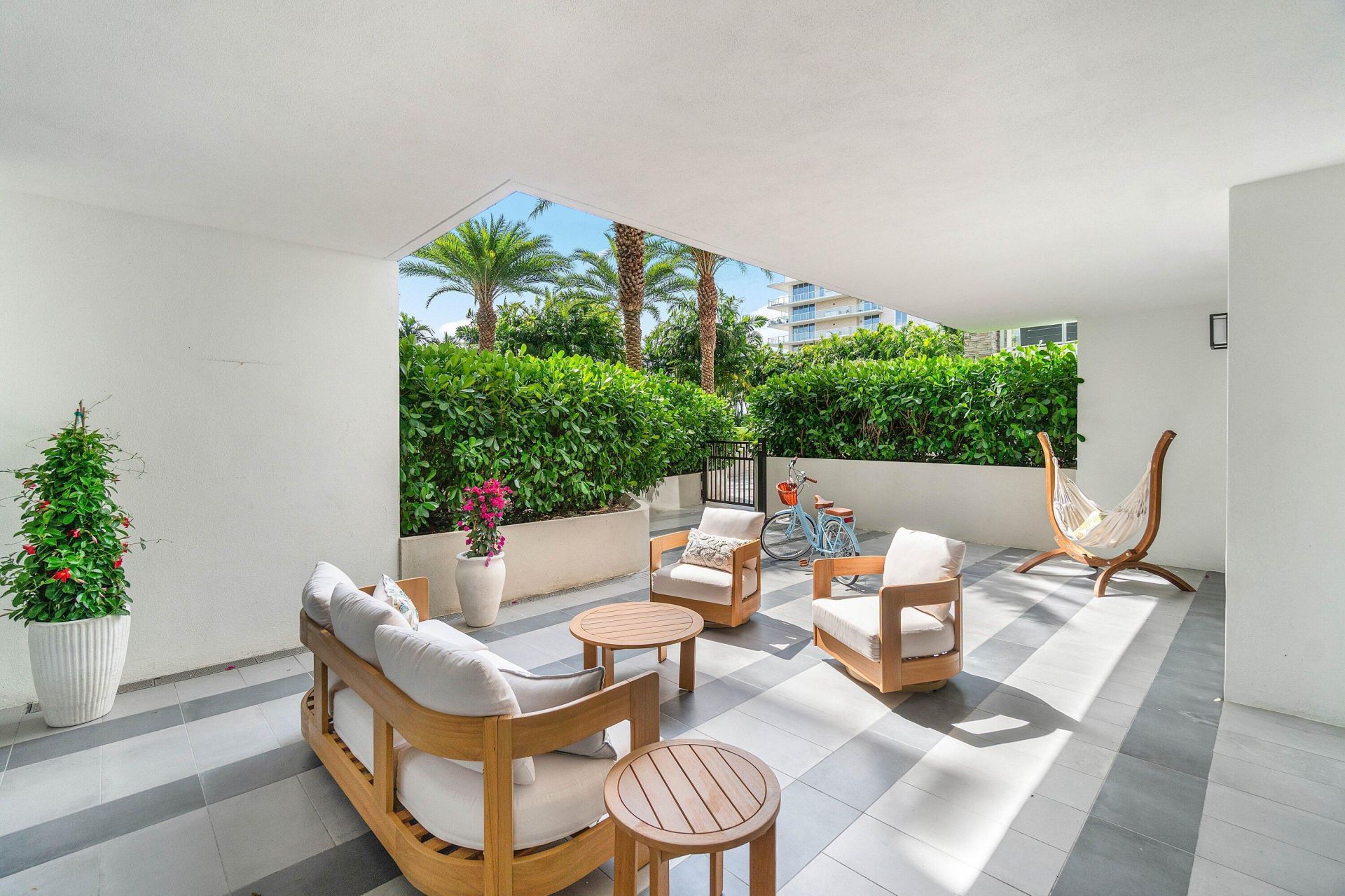 200 SE Mizner Boulevard, Unit 209, Boca Raton, FL 33432 Photo