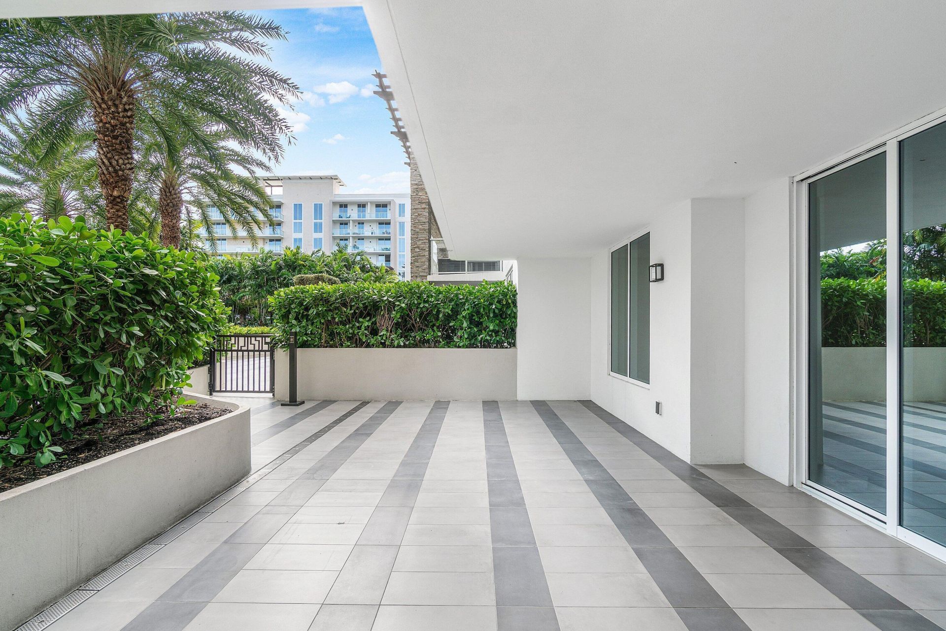 200 SE Mizner Boulevard, Unit 209, Boca Raton, FL 33432 Photo