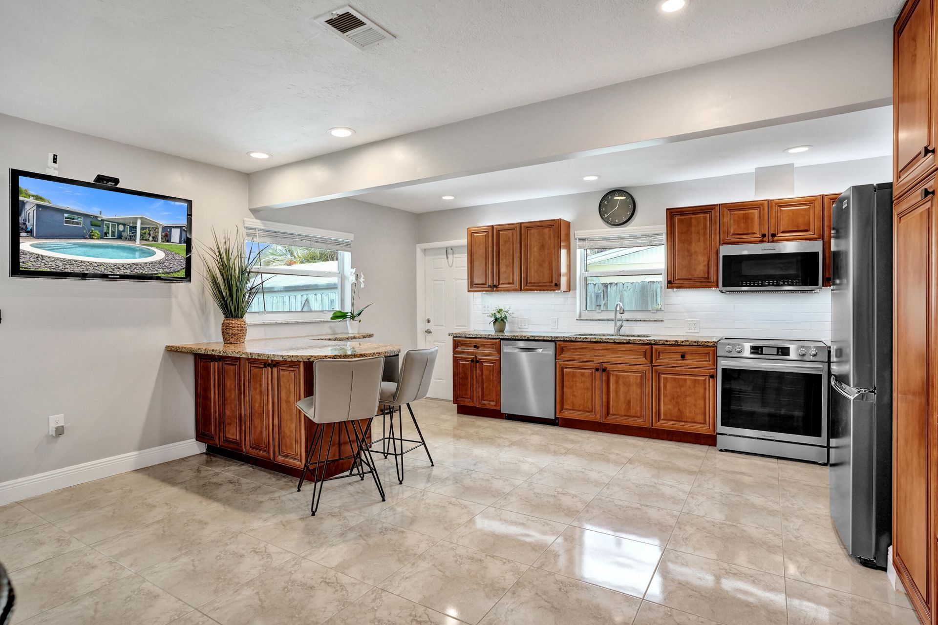 4681 SW 42nd Avenue, Fort Lauderdale, FL 33314 Photo