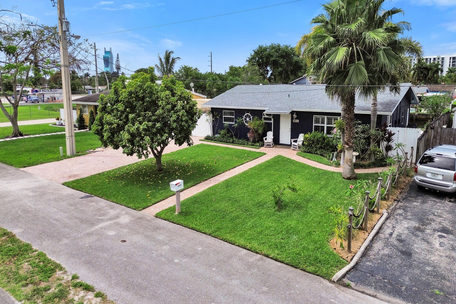 4681 SW 42nd Avenue, Fort Lauderdale, FL 33314 Photo