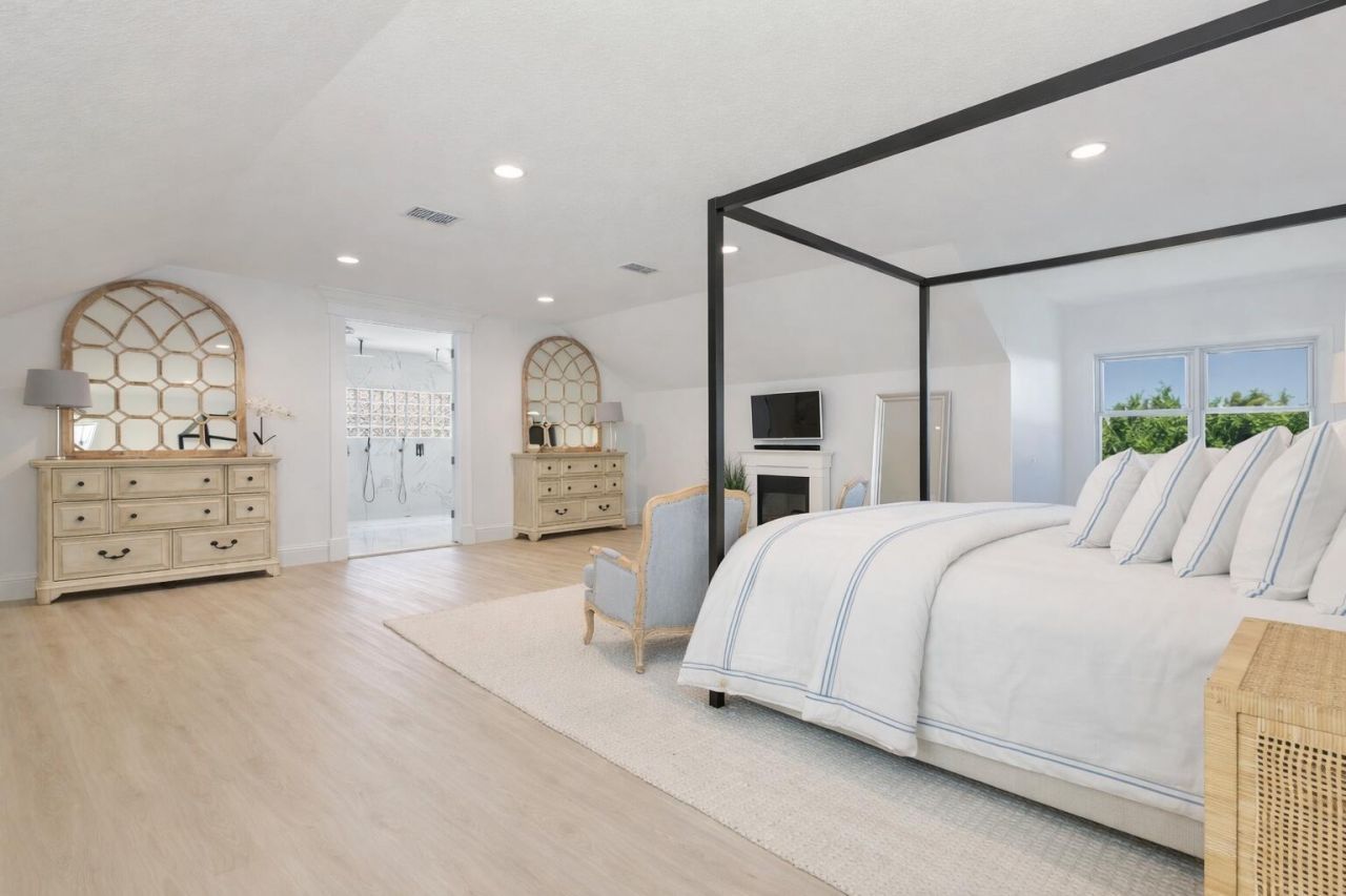 8389 SE Woodcrest Place, Hobe Sound, FL 33455 Photo