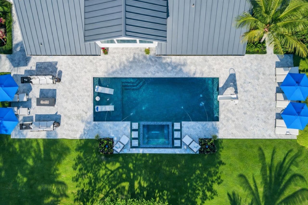 8389 SE Woodcrest Place, Hobe Sound, FL 33455 Photo