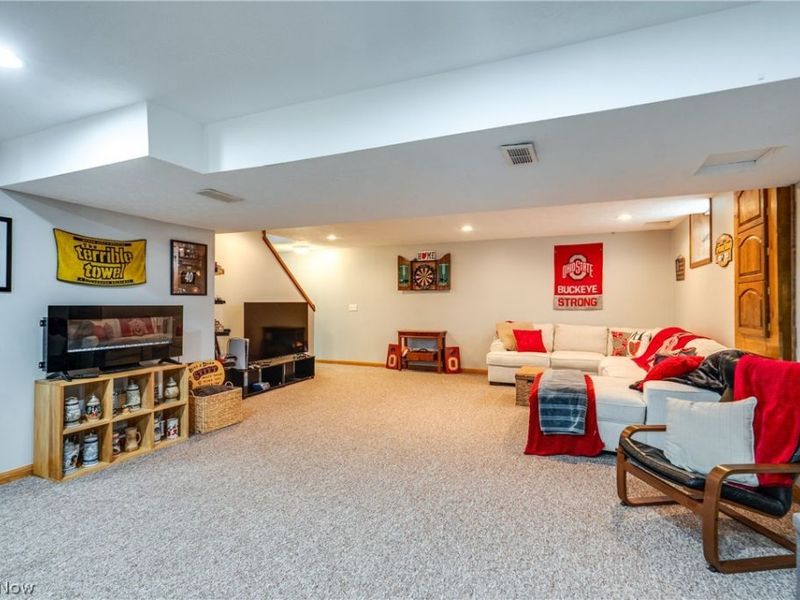 16574 Emmitsburg Road, Orrville, OH 44667 Photo 35