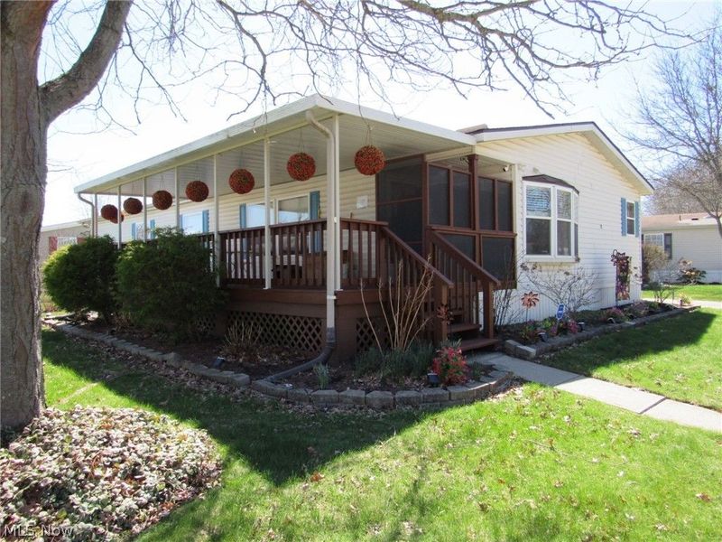 78 Periwinkle Drive, Olmsted Township, OH 44138 Photo 1