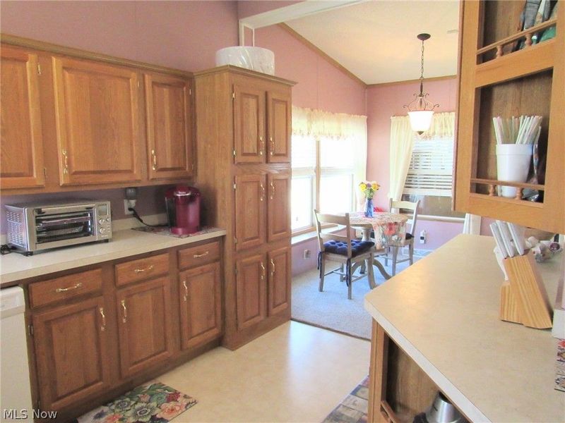 78 Periwinkle Drive, Olmsted Township, OH 44138 Photo 14