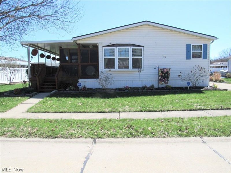 78 Periwinkle Drive, Olmsted Township, OH 44138 Photo 2