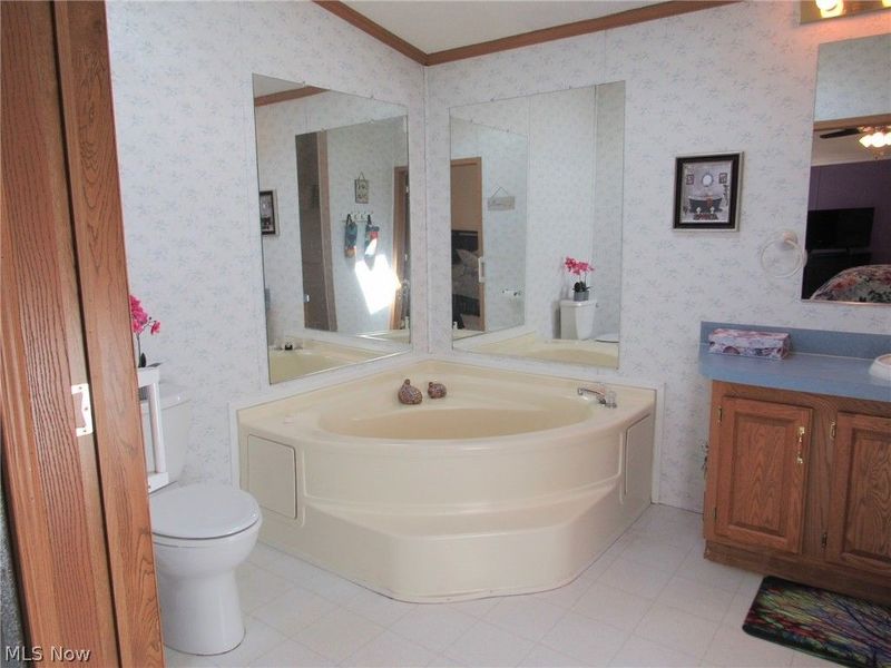 78 Periwinkle Drive, Olmsted Township, OH 44138 Photo 26