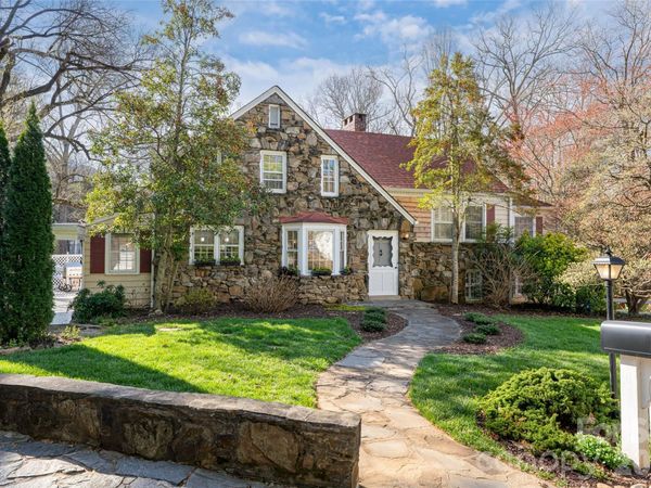 25 Blackwood Road, Asheville, NC 28804