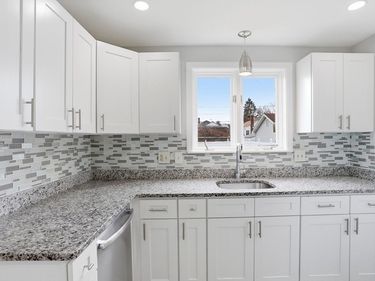 43 Tampa St, Worcester, MA 01604